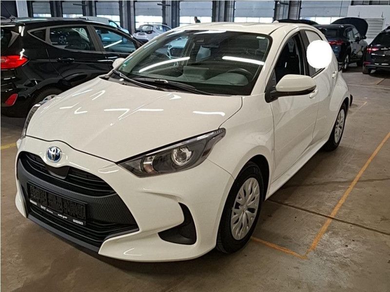 Toyota Yaris 1.5 Hybrid Business Edition