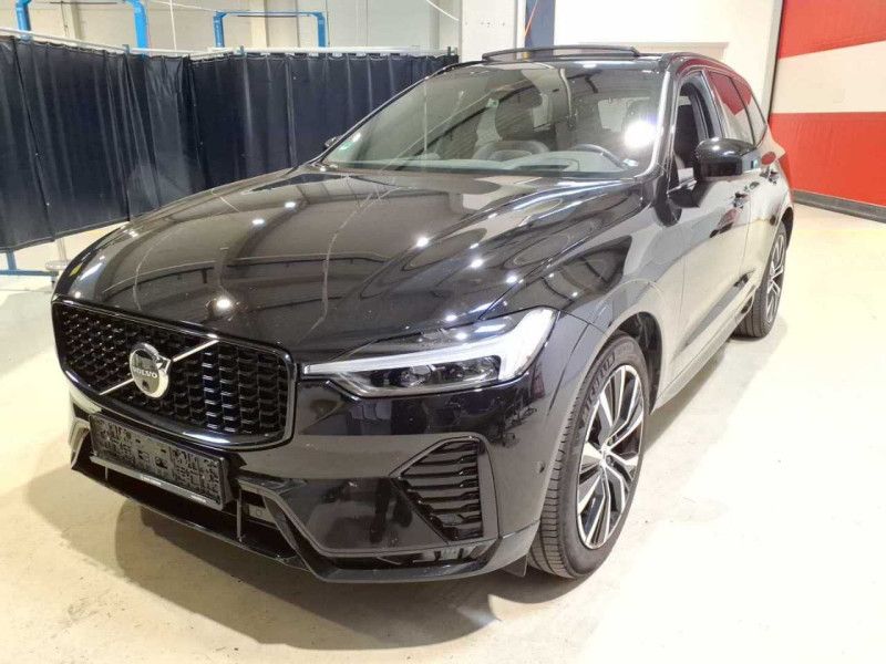 Volvo XC60 2.0 B5 Mild-Hybrid Ultra Dark AWD