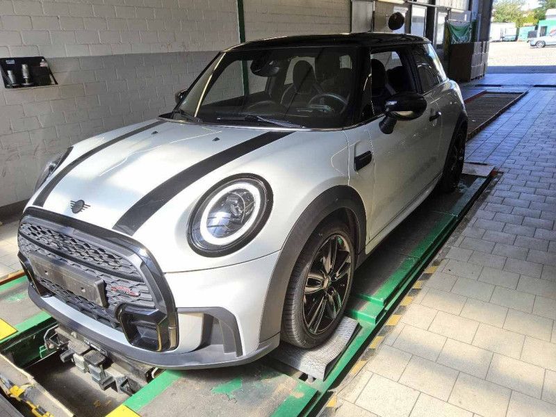 MINI Cooper John Works Trim
