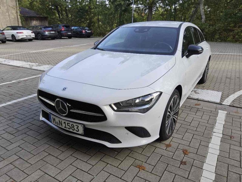 Mercedes-Benz CLA-класс CLA 200 d Shooting Brake 4Matic Progressive