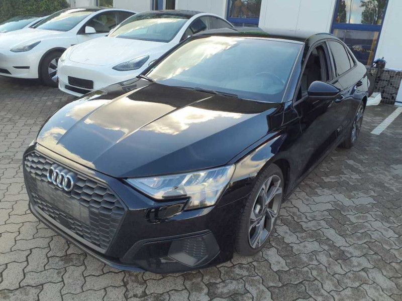 Audi A3 седан 30 TDI