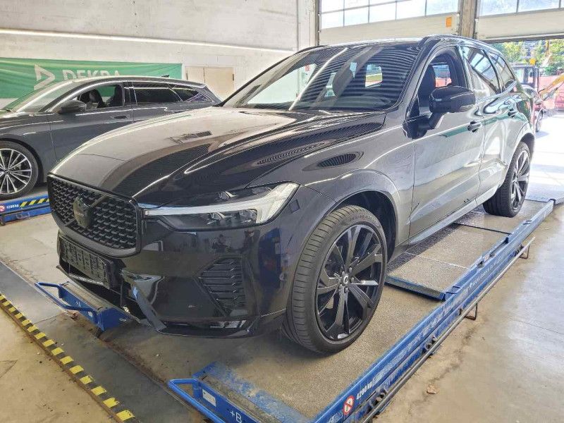Volvo XC60 2.0 B5 Mild-Hybrid Plus Black Edition AWD