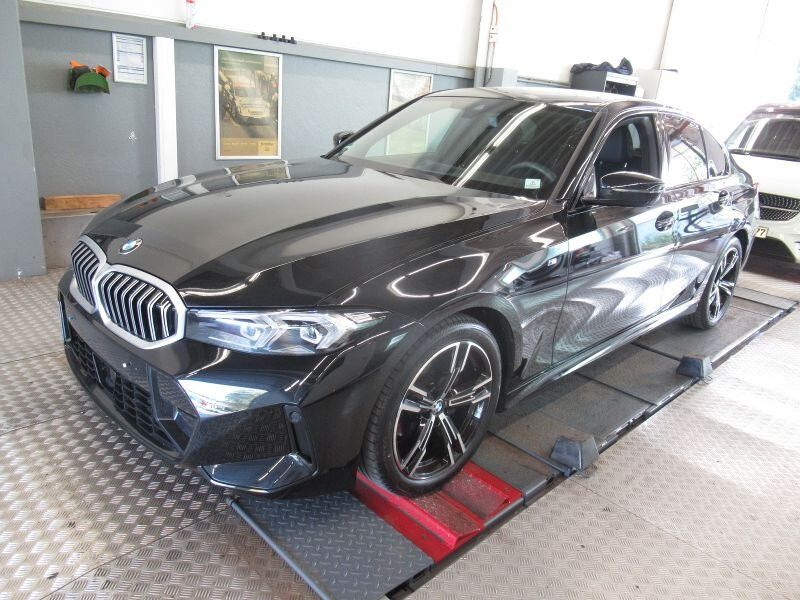 BMW 3 серия 318i M Sport