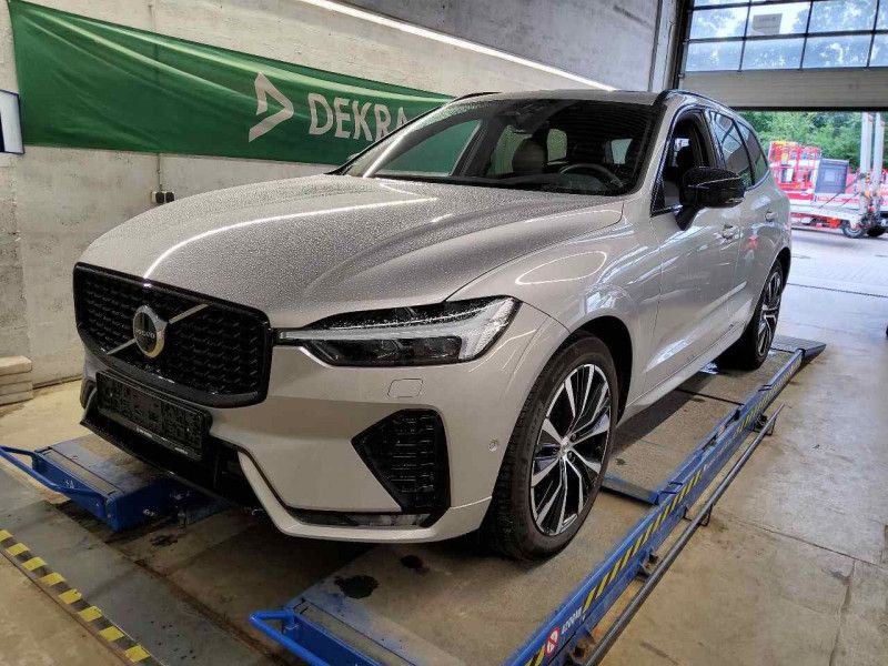 Volvo XC60 2.0 B5 Mild-Hybrid Ultra Dark AWD