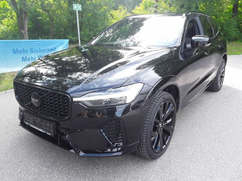 Volvo XC60 2.0 B5 Mild-Hybrid Plus Black Edition AWD
