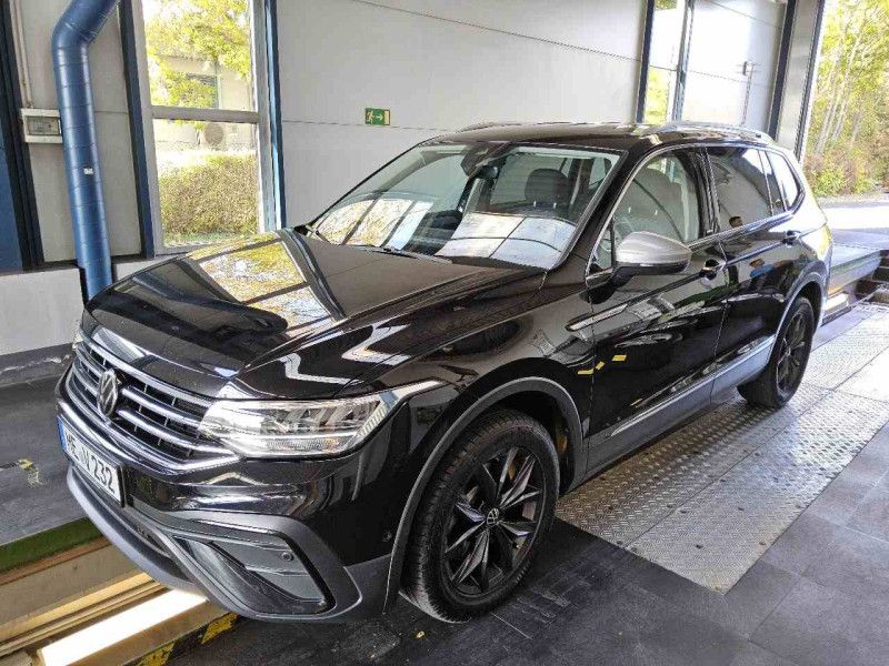 Volkswagen Tiguan Allspace 2.0 TSI Move 4Motion