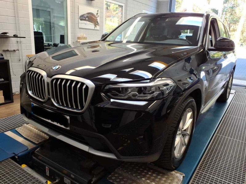 BMW X3 xDrive 20i Mild-Hybrid