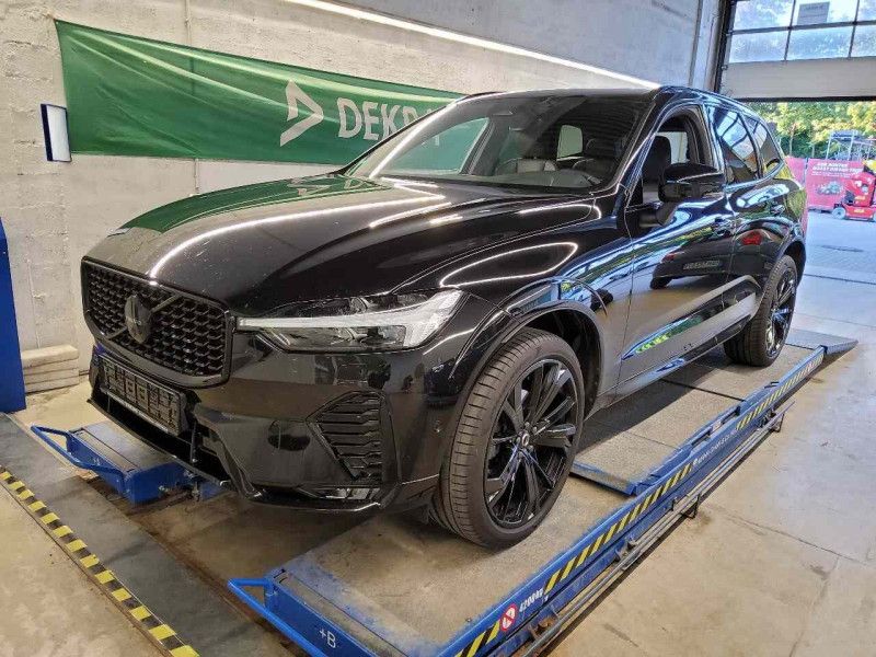 Volvo XC60 2.0 B5 Mild-Hybrid Plus Black Edition AWD