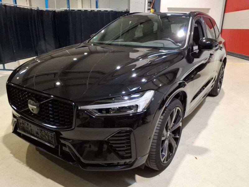 Volvo XC60 2.0 B5 Mild-Hybrid Plus Black Edition AWD
