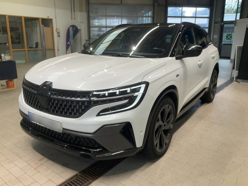 Renault Austral 1.2 Hybrid E-Tech Iconic Esprit Alpine