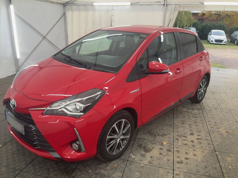 Toyota Yaris 1.5 Hybrid Y20 Club