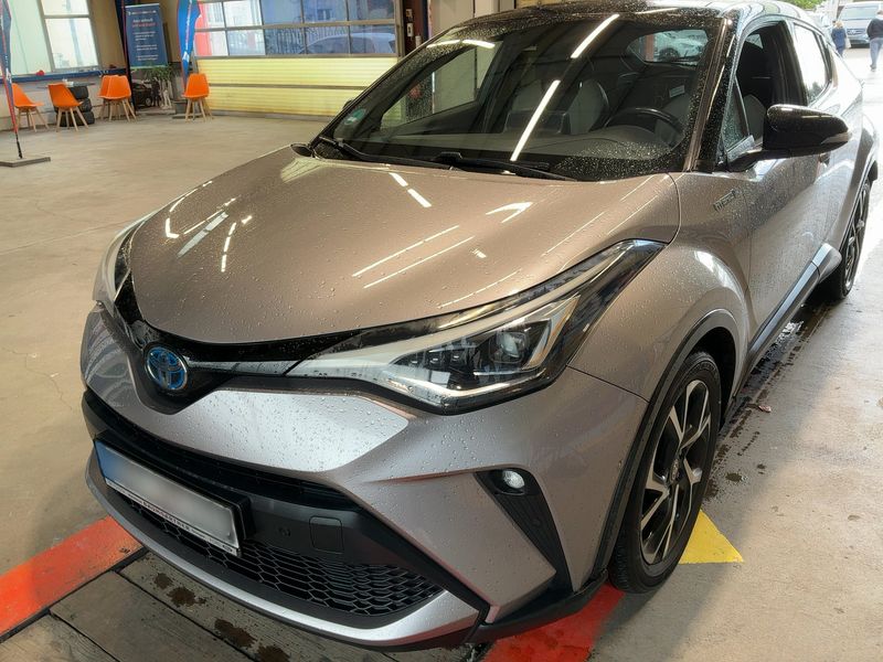 Toyota C-HR 2.0 Hybrid Style Selection