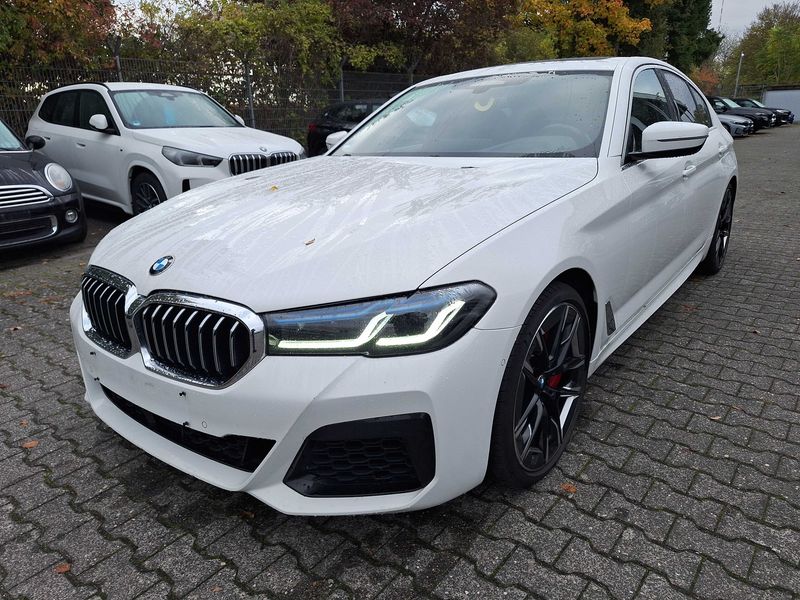 BMW 5 серия 540d Mild-Hybrid xDrive M Sport