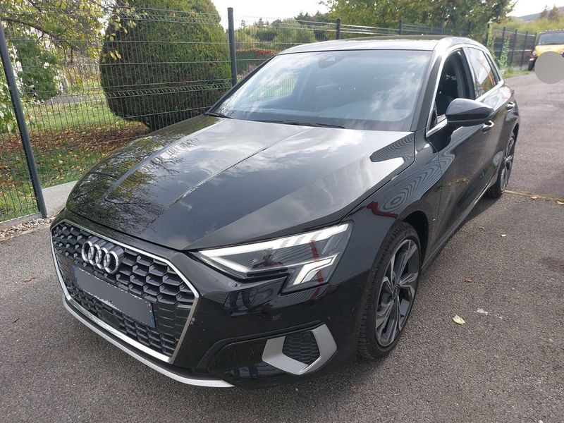 Audi A3 Sportback 35 TFSI Mild-Hybrid Design Luxe
