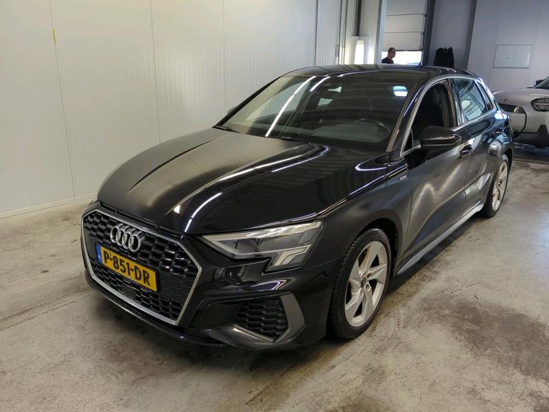 Audi A3 Sportback 30 TFSI Mild-Hybrid S line