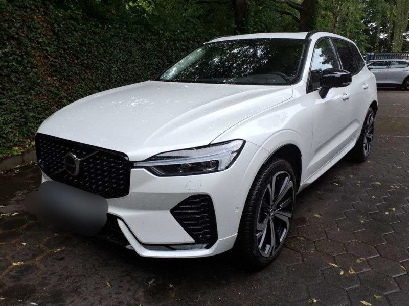 Volvo XC60 2.0 B4 Mild-Hybrid Plus Dark 2WD