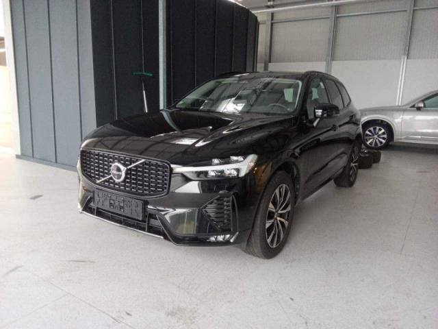 Volvo XC60 2.0 B5 Mild-Hybrid Plus Dark AWD