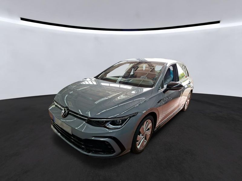 Volkswagen Golf VIII 1.5 eTSI R-Line