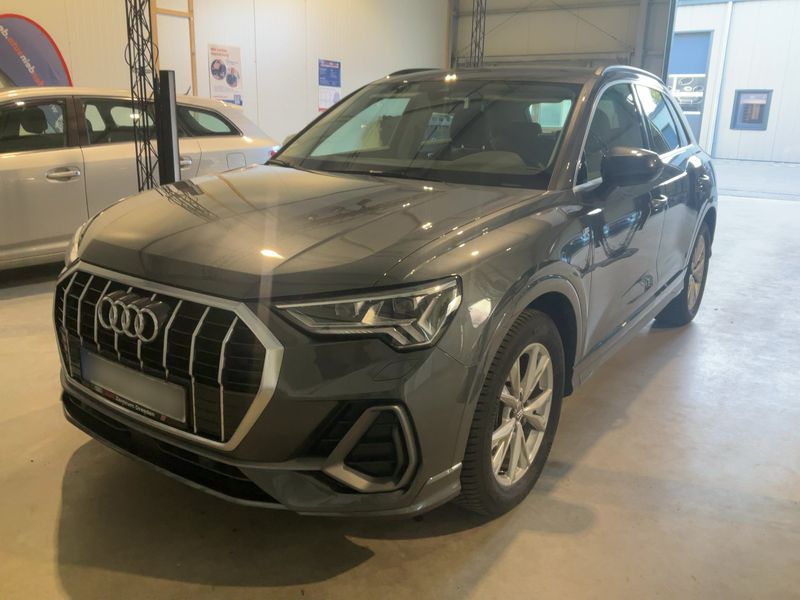 Audi Q3 35 TFSI Mild-Hybrid S line