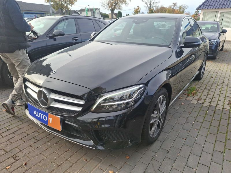 Mercedes-Benz C-класс C 300 de Avantgarde