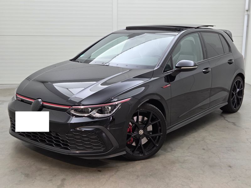 Volkswagen Golf VIII 2.0 TSI GTI