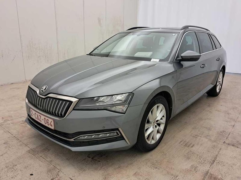 Škoda Superb 1.4 Plug-in Hybrid Ambition iV
