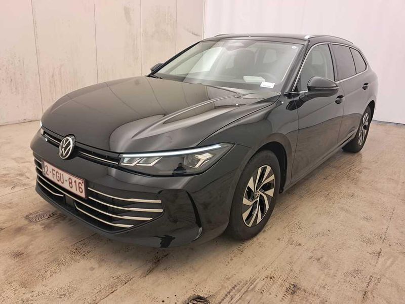 Volkswagen Passat 1.5 eTSI Business