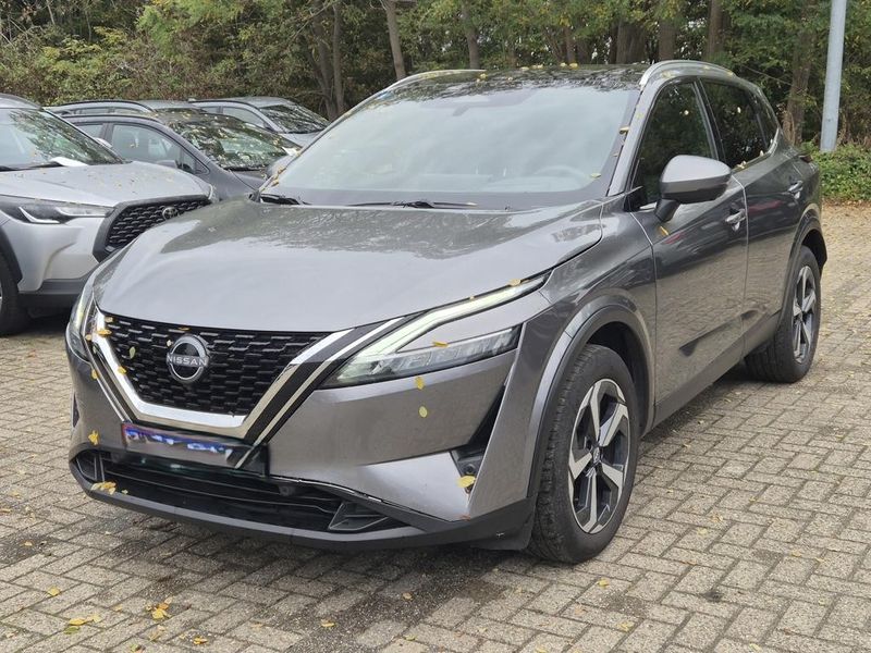 Nissan Qashqai 1.3 DIG-T Mild-Hybrid N-Connecta