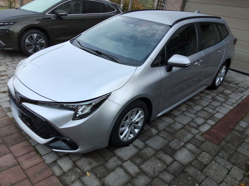 Toyota Corolla 1.8 Hybrid Active
