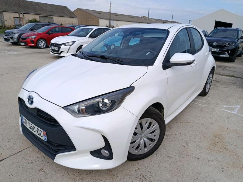 Toyota Yaris 1.5 Hybrid Dynamic Business