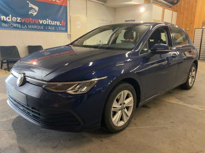 Volkswagen Golf VIII 2.0 TDI Life 1st