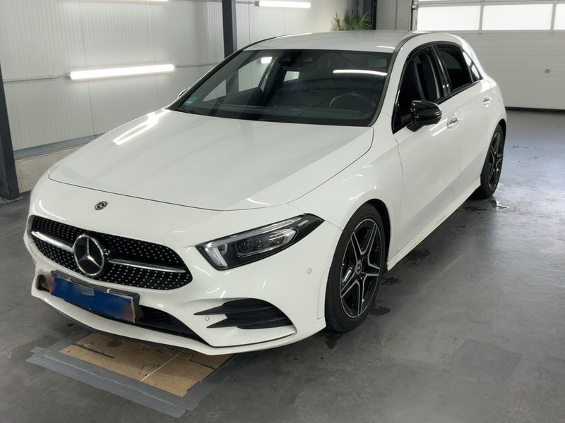 Mercedes-Benz A-класс A 220 d AMG Line