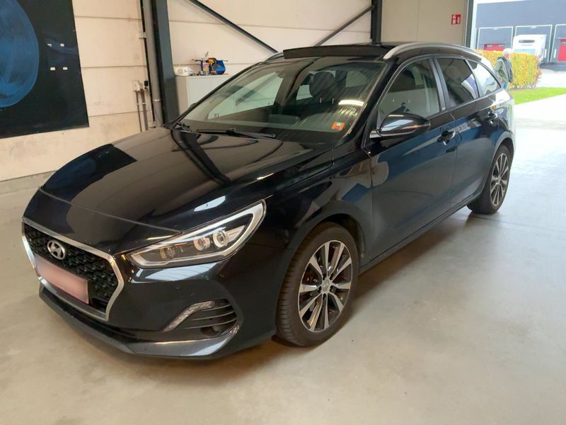 Hyundai i30 1.6 CRDi YES! Plus