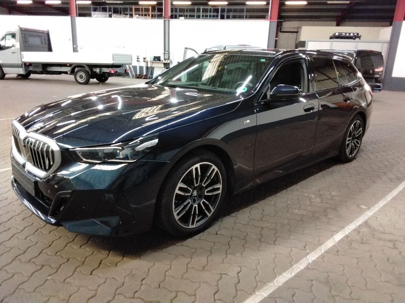 BMW 5 серия 520i Mild-Hybrid M Sport