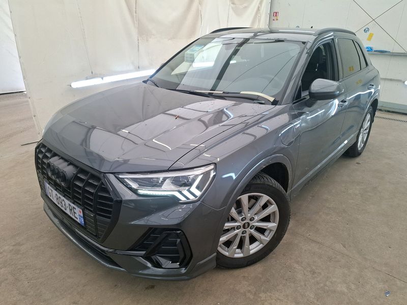 Audi Q3 45 TFSIe S line