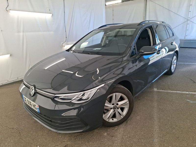 Volkswagen Golf VIII 1.0 eTSI Life