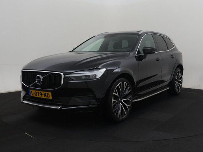 Volvo XC60 2.0 B5 Mild-Hybrid Momentum AWD