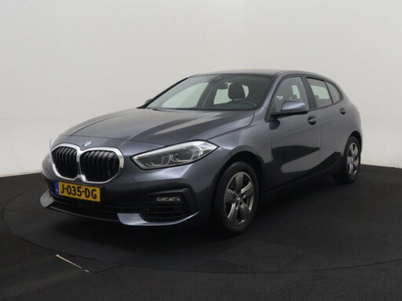 BMW 1 серия 118i