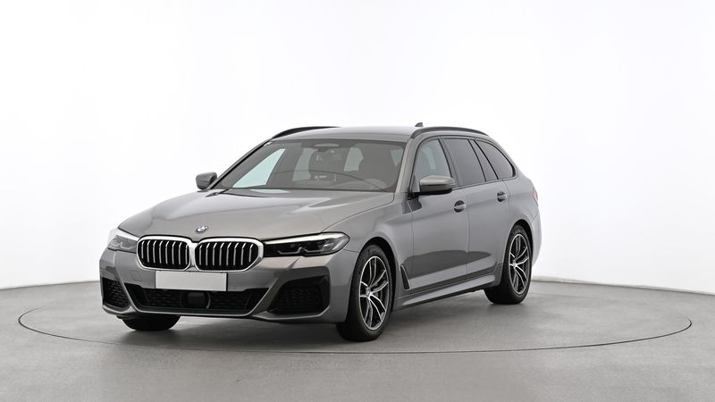 BMW 5 серия 530d Mild-Hybrid xDrive M Sport