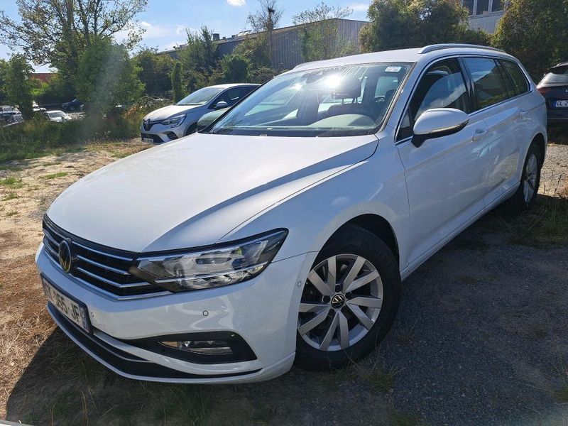 Volkswagen Passat 1.5 TSI ACT Business