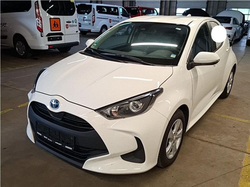 Toyota Yaris 1.5 Hybrid Business Edition