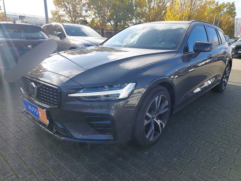 Volvo V60 2.0 B4 Diesel Mild-Hybrid Plus Dark