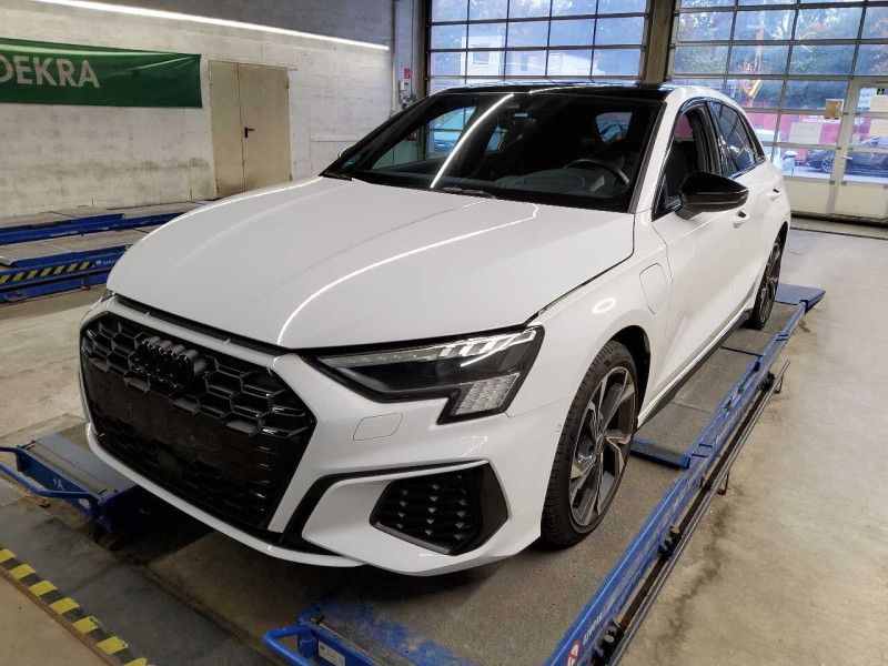 Audi A3 Sportback 45 TFSIe S line