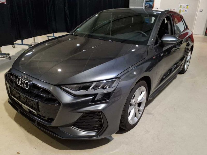 Audi A3 Sportback 35 TFSI Mild-Hybrid S line