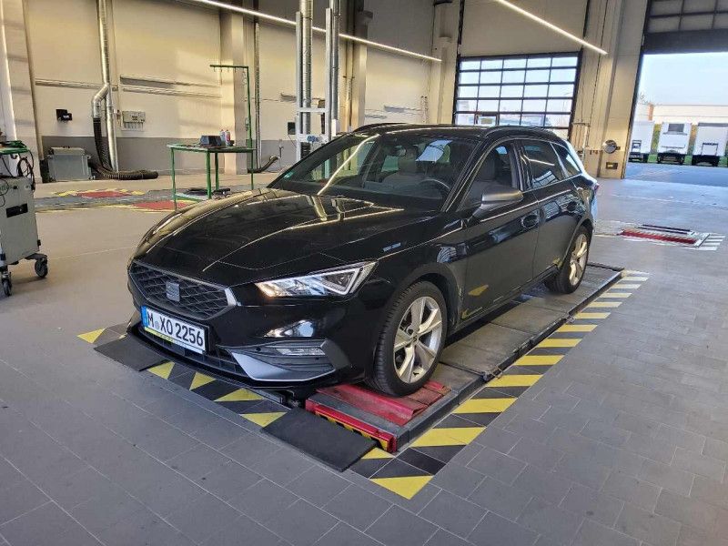 SEAT Leon 1.5 eTSI FR
