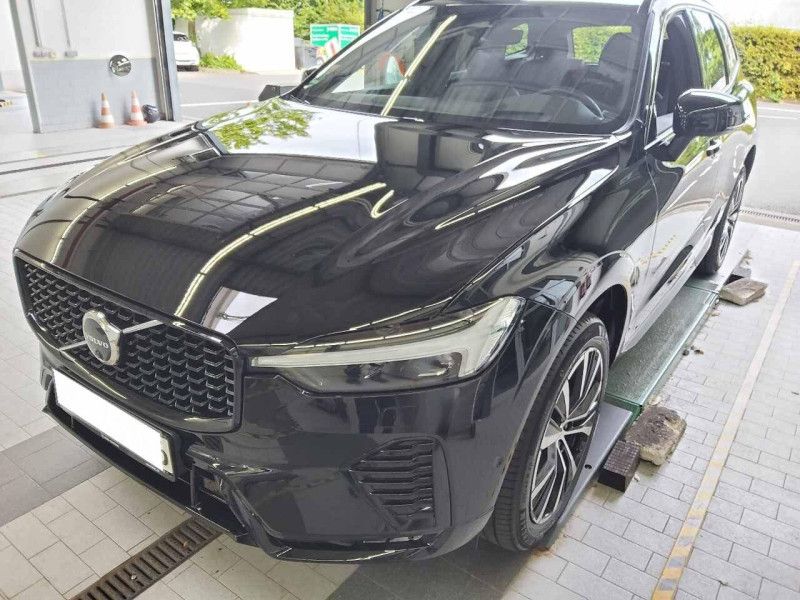 Volvo XC60 2.0 B5 Mild-Hybrid Ultra Dark AWD