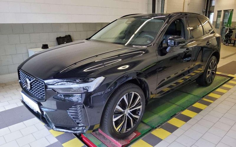 Volvo XC60 2.0 B5 Mild-Hybrid Ultimate Dark AWD