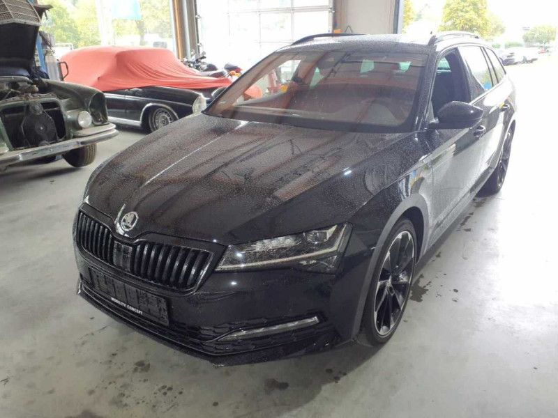 Škoda Superb 2.0 TDI Sportline 4x4