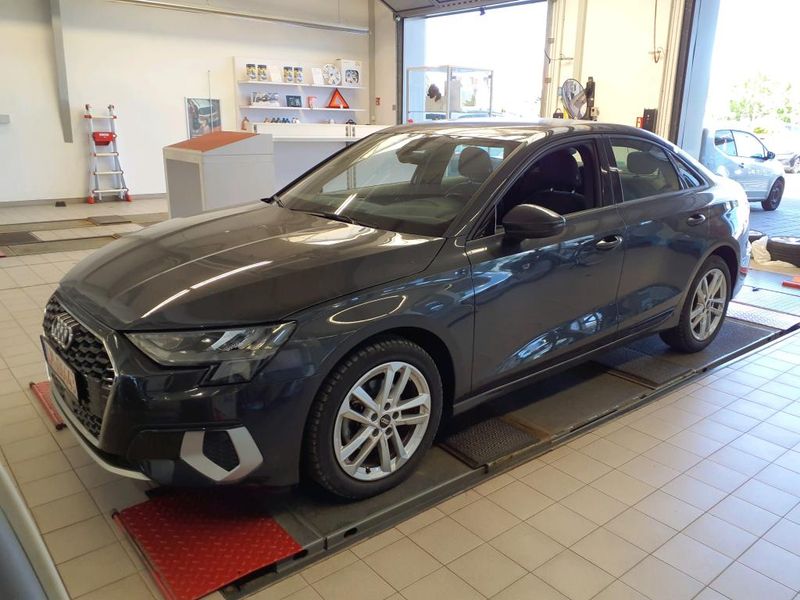 Audi A3 седан 30 TFSI Mild-Hybrid Advanced