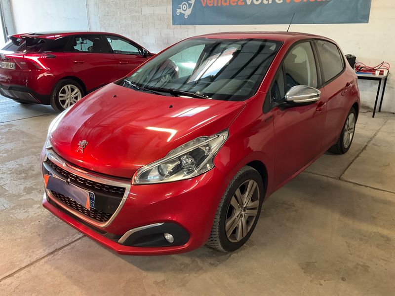 Peugeot 208 1.2 PureTech Signature